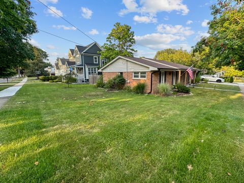 A home in Glen Ellyn