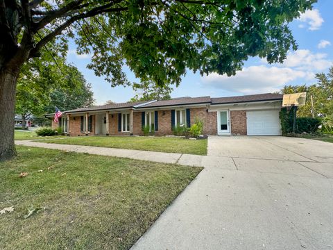 A home in Glen Ellyn