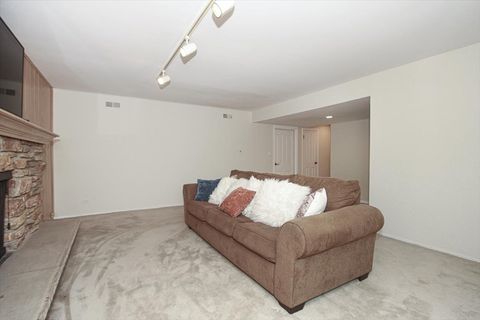 Tiny photo for 220 Kemah Lane, Schaumburg, IL 60193 (MLS # 12473804)