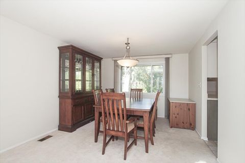 Tiny photo for 220 Kemah Lane, Schaumburg, IL 60193 (MLS # 12473804)