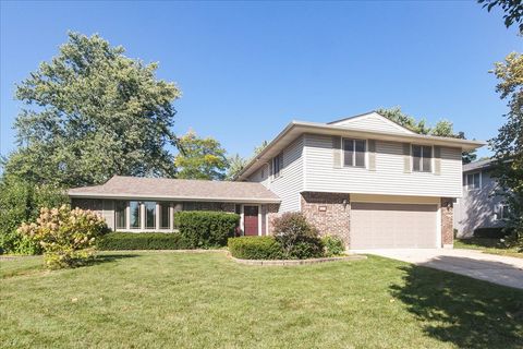 Photo of 220 Kemah Lane, Schaumburg, IL 60193 (MLS # 12473804)