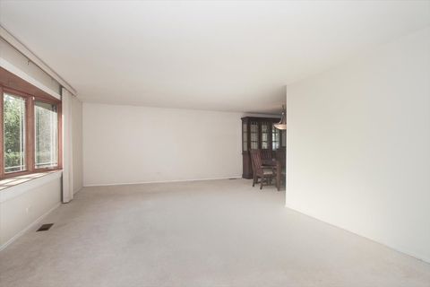 Tiny photo for 220 Kemah Lane, Schaumburg, IL 60193 (MLS # 12473804)