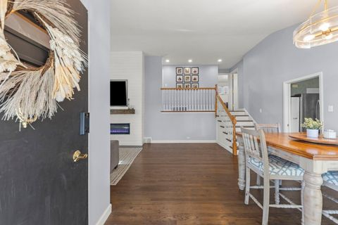 Tiny photo for 5924 Carpenter Street, Downers Grove, IL 60516 (MLS # 12530870)