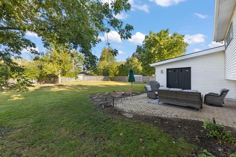 Tiny photo for 5924 Carpenter Street, Downers Grove, IL 60516 (MLS # 12530870)