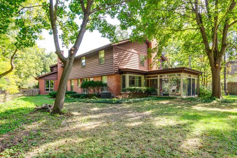 Tiny photo for 1175 Edgewood Road, Lake Forest, IL 60045 (MLS # 12518298)