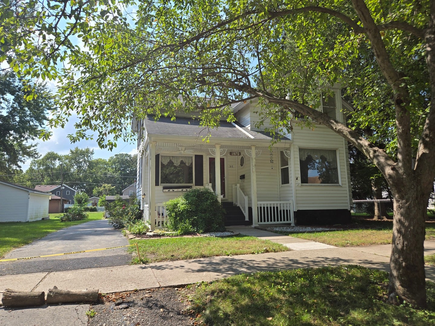 317 N Maple Street