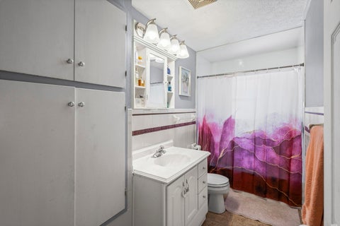 Tiny photo for 8731 S 80th Court, Hickory Hills, IL 60457 (MLS # 12725725)