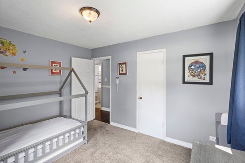 Tiny photo for 8731 S 80th Court, Hickory Hills, IL 60457 (MLS # 12725725)