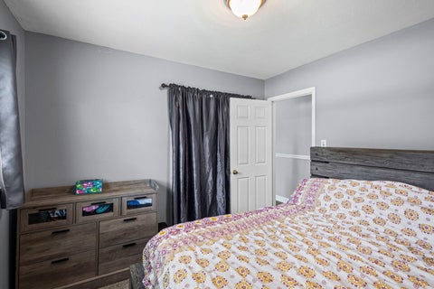Tiny photo for 8731 S 80th Court, Hickory Hills, IL 60457 (MLS # 12725725)