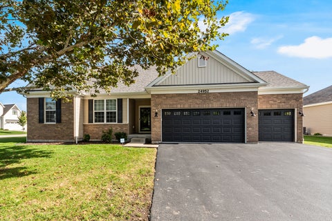 Photo of 24952 Thornberry Drive, Plainfield, IL 60544 (MLS # 12768545)