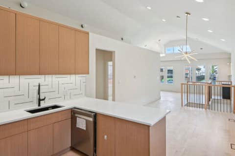 Tiny photo for 7930 S Kenwood Avenue, Chicago, IL 60619 (MLS # 12725584)