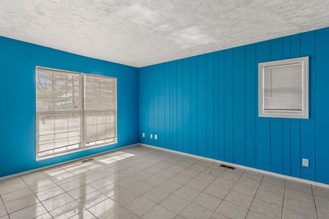 Tiny photo for 1616 Hunter Street, Urbana, IL 61802 (MLS # 12595602)