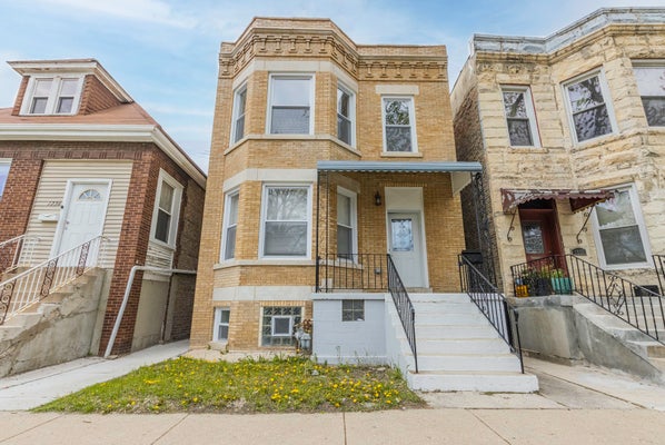 1234 S 49TH AVE # 1, CICERO, IL 60804 - Image bf3d3f2f0d1f15c4e79e8021d395d8e8/4240810619