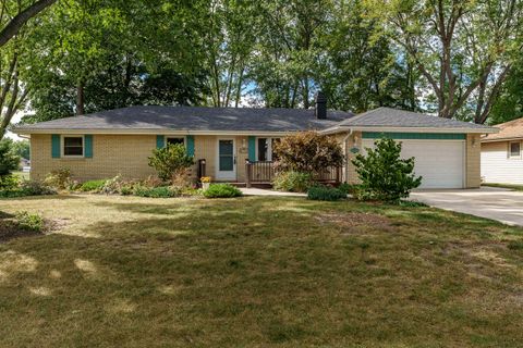 Photo of 10320 Bluebonnet Drive, Machesney Park, IL 61115 (MLS # 12496074)