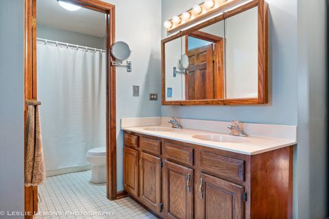 Tiny photo for 409 N Ashbury Avenue, Bolingbrook, IL 60440 (MLS # 12535712)