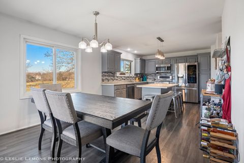 Tiny photo for 409 N Ashbury Avenue, Bolingbrook, IL 60440 (MLS # 12535712)