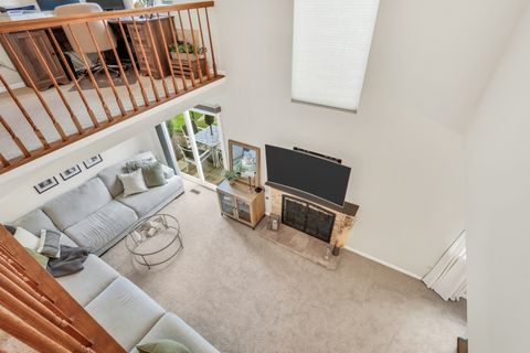 Tiny photo for 1881 Canterbury Court, Gurnee, IL 60031 (MLS # 12472945)