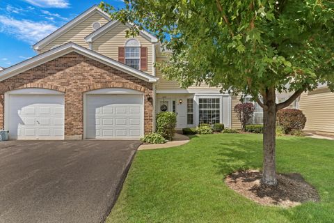 Photo of 1881 Canterbury Court, Gurnee, IL 60031 (MLS # 12472945)
