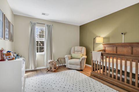 Tiny photo for 1881 Canterbury Court, Gurnee, IL 60031 (MLS # 12472945)
