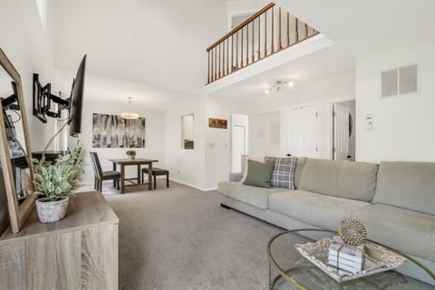 Tiny photo for 1881 Canterbury Court, Gurnee, IL 60031 (MLS # 12472945)