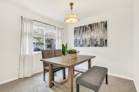 Tiny photo for 1881 Canterbury Court, Gurnee, IL 60031 (MLS # 12472945)