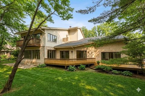 Tiny photo for 371 W Arboretum Circle, Wheaton, IL 60189 (MLS # 12588986)