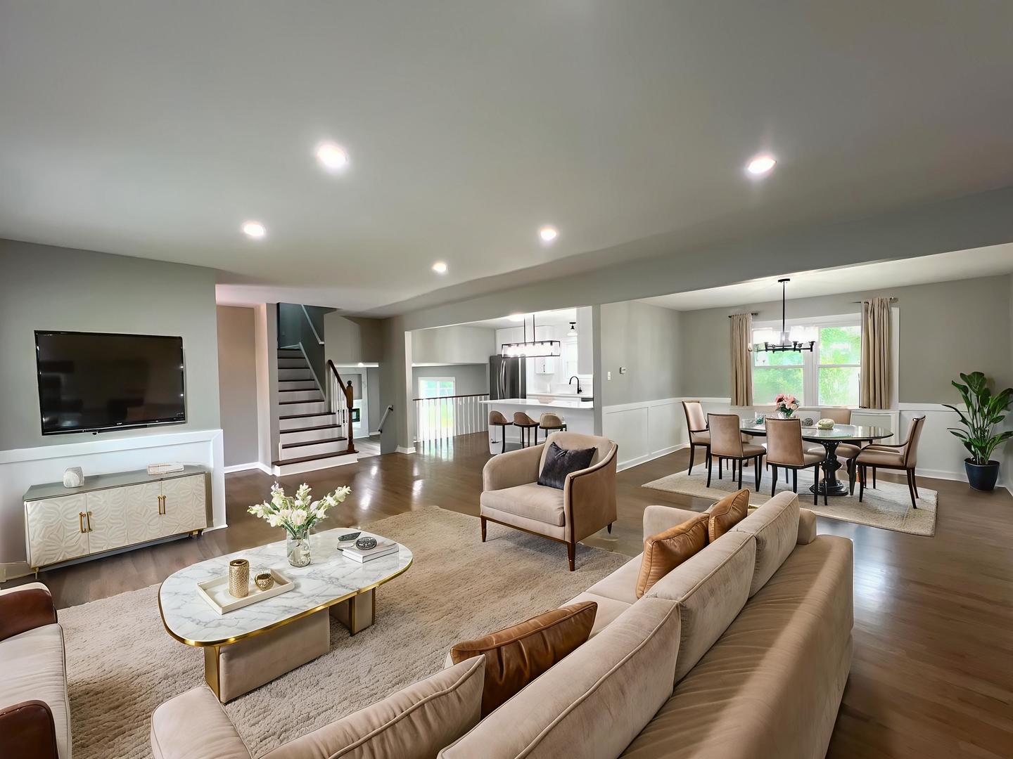 5115 Roberta Lane