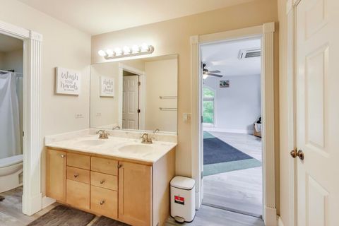 Tiny photo for 7215 Inverway Drive, Lakewood, IL 60014 (MLS # 12547630)