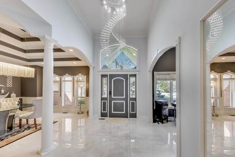 Tiny photo for 7215 Inverway Drive, Lakewood, IL 60014 (MLS # 12547630)