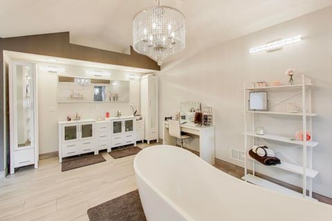 Tiny photo for 7215 Inverway Drive, Lakewood, IL 60014 (MLS # 12547630)