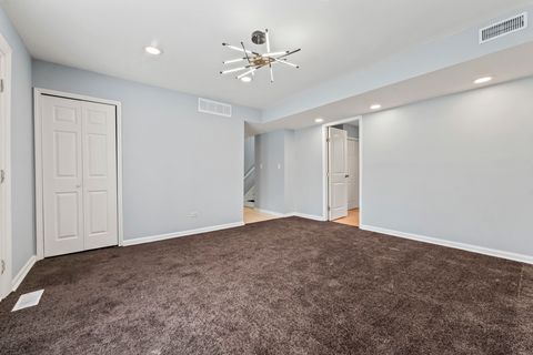 Tiny photo for 161 Oakwood Drive, Bolingbrook, IL 60440 (MLS # 12615165)