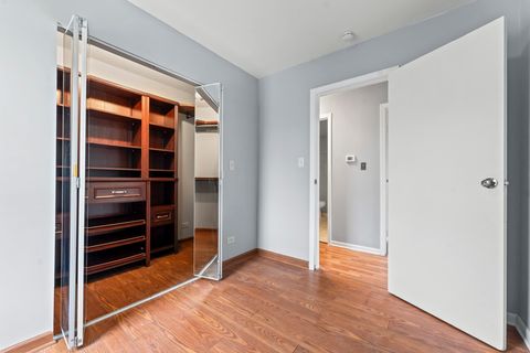 Tiny photo for 161 Oakwood Drive, Bolingbrook, IL 60440 (MLS # 12615165)