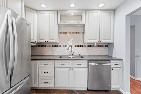 Tiny photo for 161 Oakwood Drive, Bolingbrook, IL 60440 (MLS # 12615165)