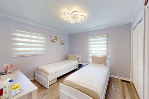 Tiny photo for 254 Harmony Lane, Elk Grove Village, IL 60007 (MLS # 12622553)