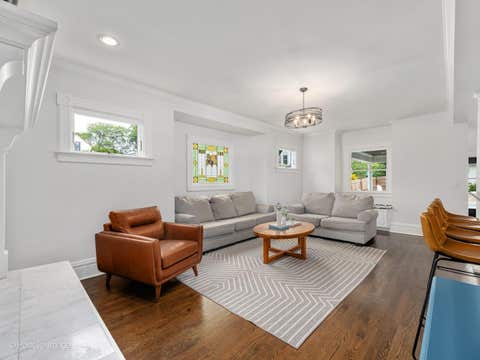 Tiny photo for Hinsdale, IL 60521 (MLS # 12722615)