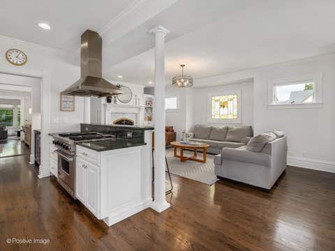 Tiny photo for Hinsdale, IL 60521 (MLS # 12722615)