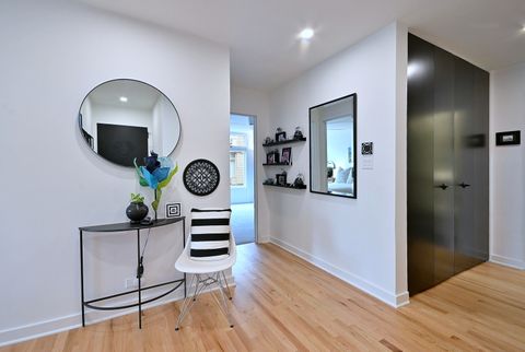 Tiny photo for 222 N Marion Street #2I, Oak Park, IL 60302 (MLS # 12619722)