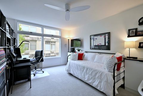 Tiny photo for 222 N Marion Street #2I, Oak Park, IL 60302 (MLS # 12619722)