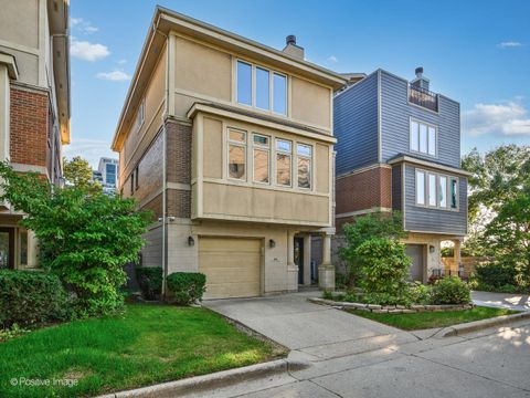 66 W 15TH Street Chicago IL 60605