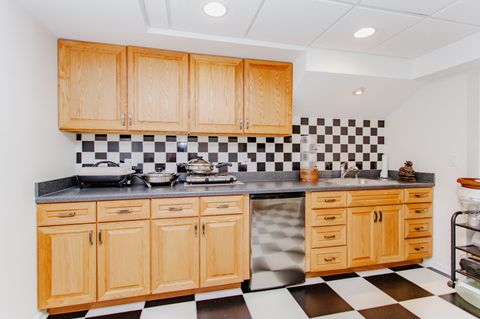 Tiny photo for 2189 AVALON Drive, Buffalo Grove, IL 60089 (MLS # 12616238)