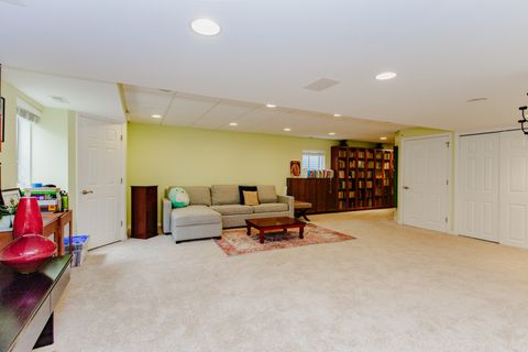 Tiny photo for 2189 AVALON Drive, Buffalo Grove, IL 60089 (MLS # 12616238)