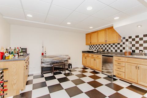 Tiny photo for 2189 AVALON Drive, Buffalo Grove, IL 60089 (MLS # 12616238)