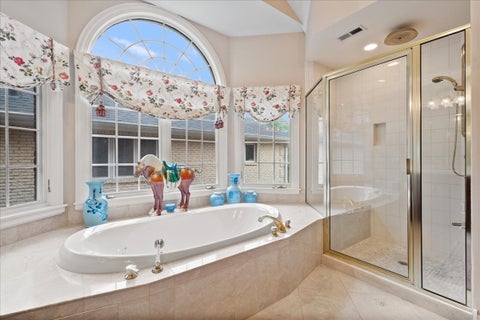 Tiny photo for 9035 Keystone Avenue, Skokie, IL 60076 (MLS # 12671352)