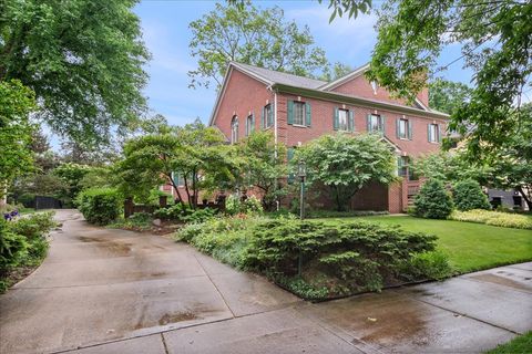 Tiny photo for 9035 Keystone Avenue, Skokie, IL 60076 (MLS # 12671352)
