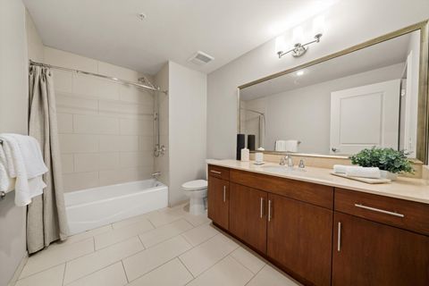 Tiny photo for 850 N Lake Shore Drive #305, Chicago, IL 60611 (MLS # 12530778)