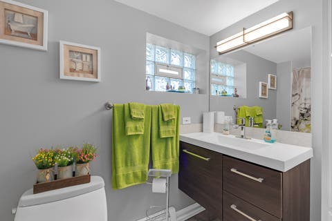 Tiny photo for 6548 N SAYRE Avenue, Chicago, IL 60631 (MLS # 12690559)
