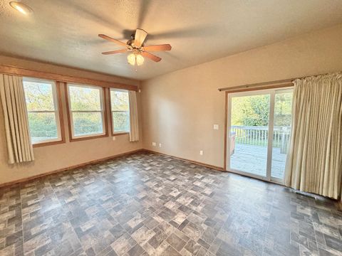 Tiny photo for 4893 Huxley Drive, Rockford, IL 61101 (MLS # 12490338)