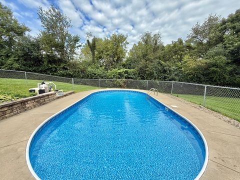 Tiny photo for 4893 Huxley Drive, Rockford, IL 61101 (MLS # 12490338)