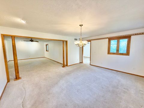 Tiny photo for 4893 Huxley Drive, Rockford, IL 61101 (MLS # 12490338)