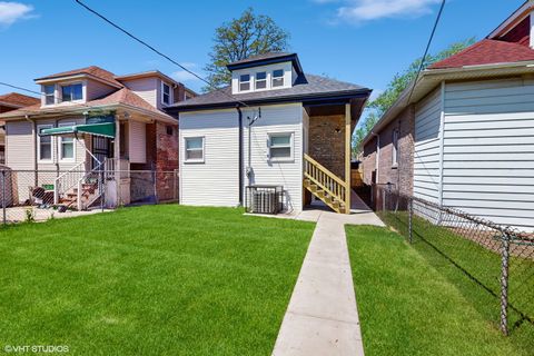 Tiny photo for 7545 S Perry Avenue, Chicago, IL 60620 (MLS # 12498002)